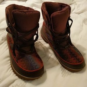 SOREL TIVOLI II BOOTS WATERPROOF SZ 9